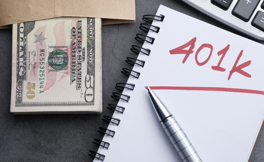 Orphan 401(k) y TSP Después de la Renuncia de un Empleado Federal